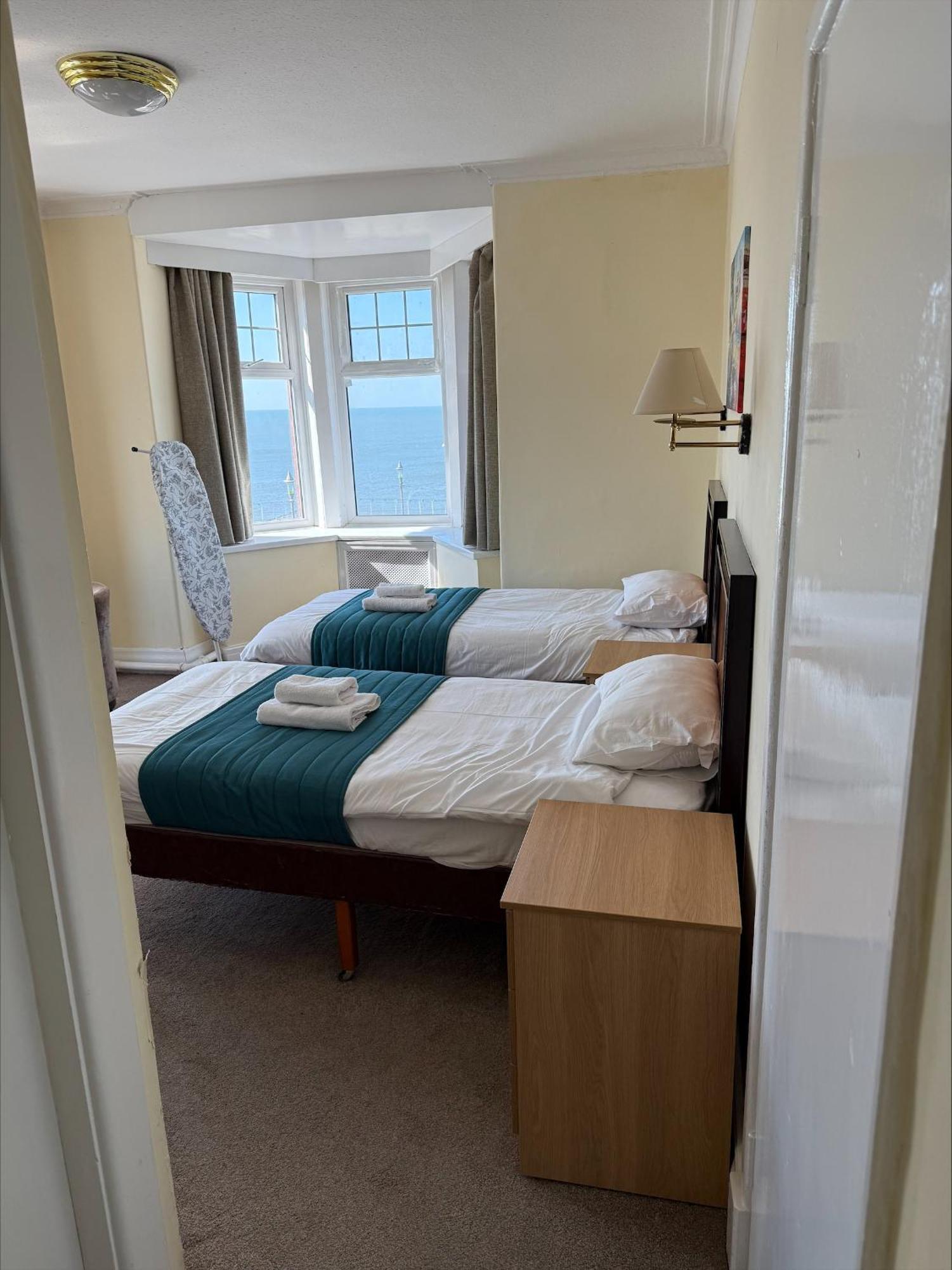 The Savoy Hotel (Adults Only) Blackpool Eksteriør bilde
