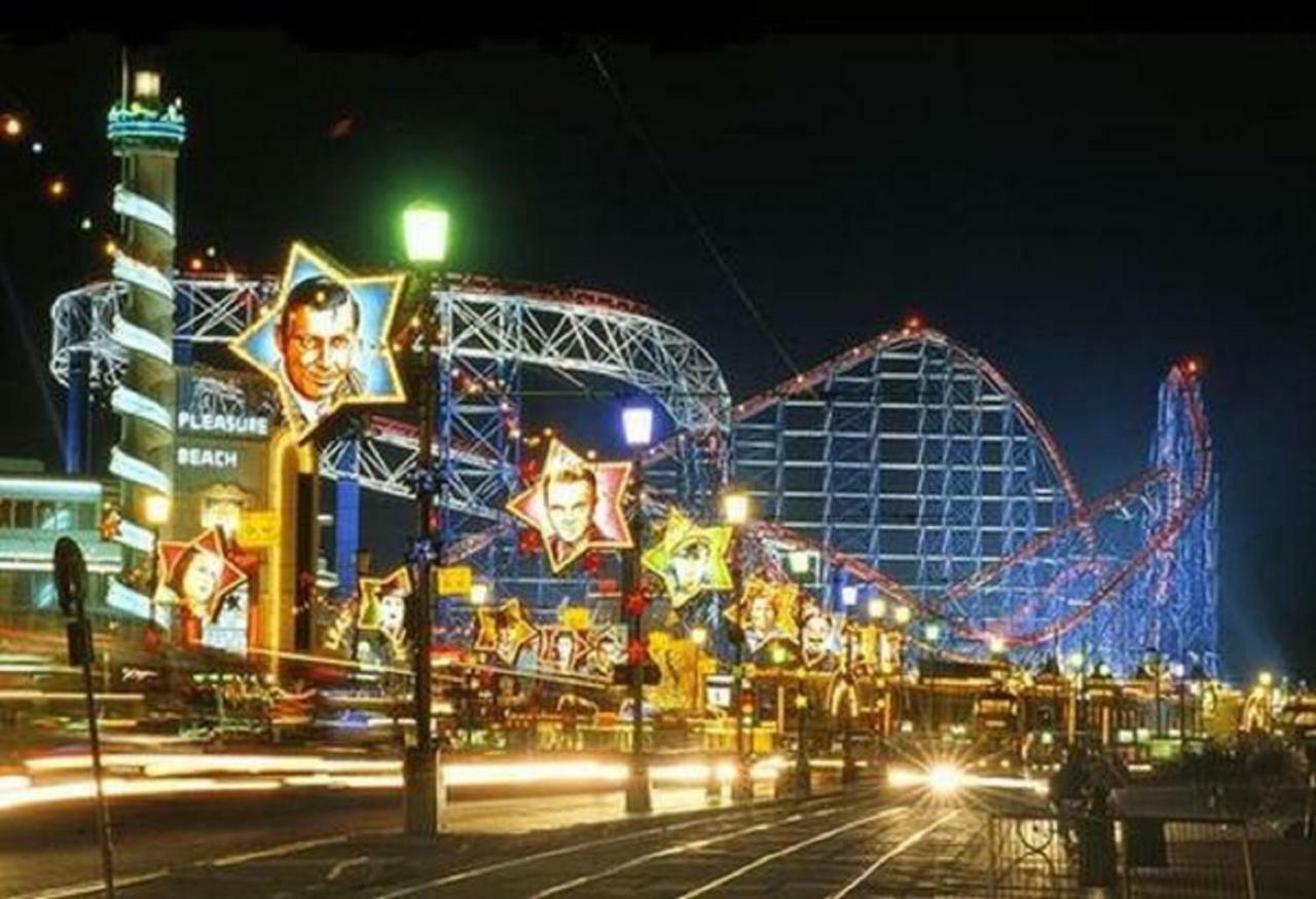 The Savoy Hotel (Adults Only) Blackpool Eksteriør bilde